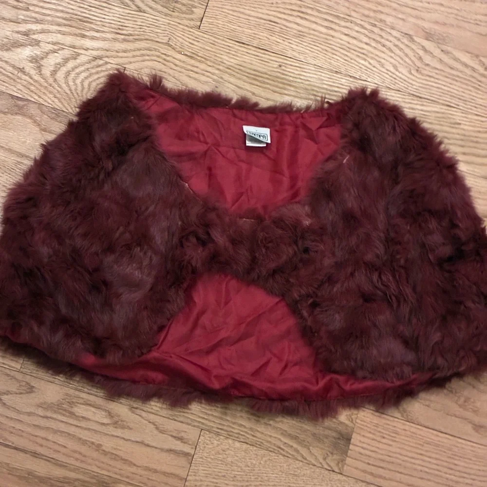 Burgundy Fur Shrug real fur - Picture 1 of 3
